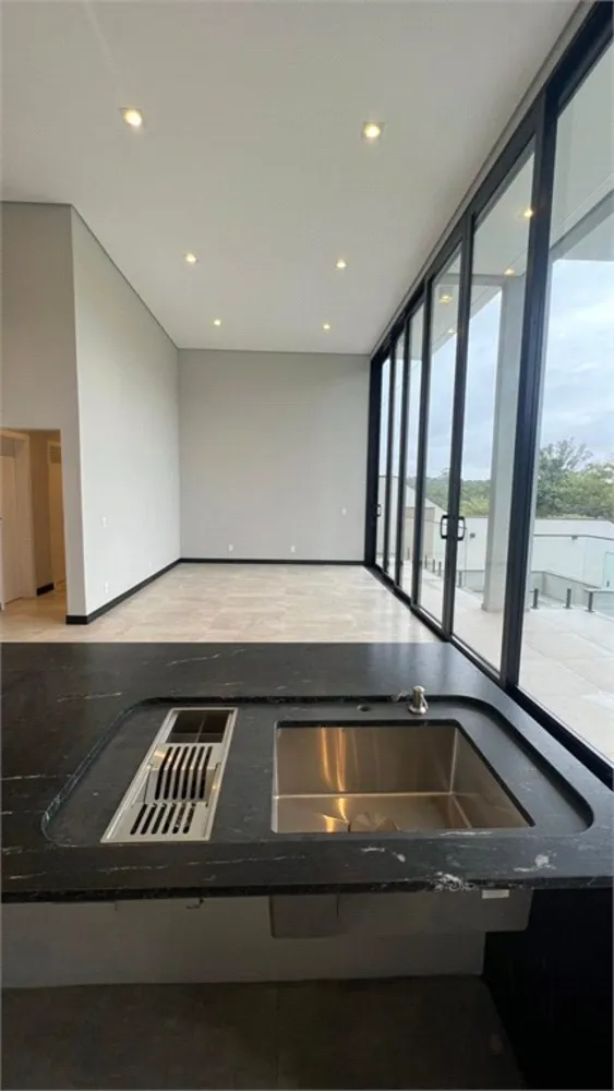 Casa, 3 quartos, 303 m² - Foto 4