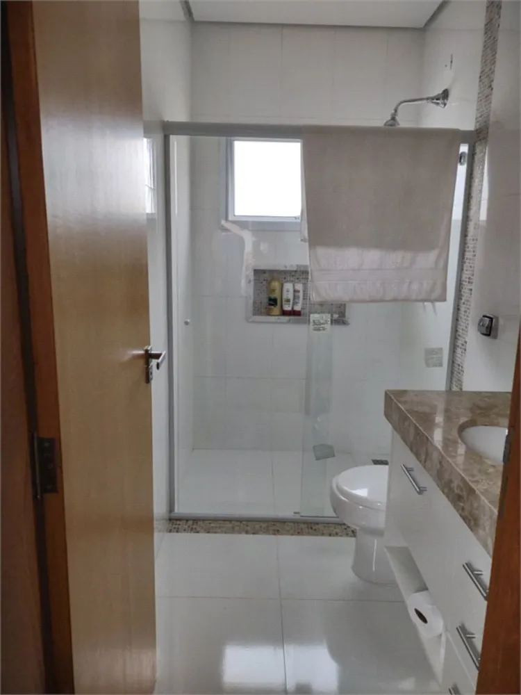 Casa, 3 quartos, 186 m² - Foto 1