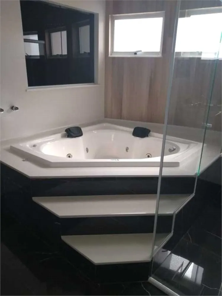 Casa, 3 quartos, 325 m² - Foto 3