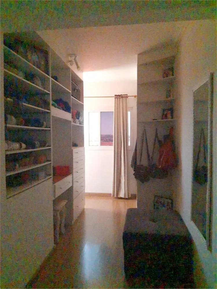 Apartamento, 3 quartos, 180 m² - Foto 1