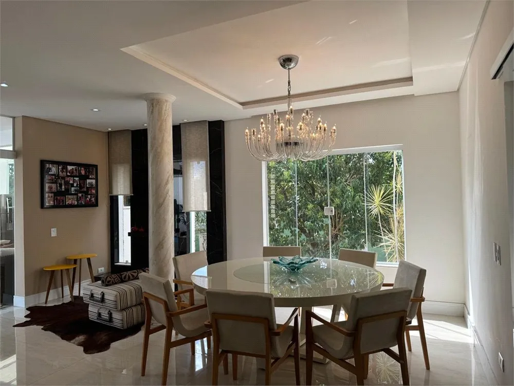 Casa, 4 quartos, 295 m² - Foto 2