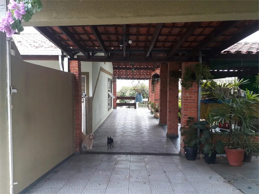 Casa, 3 quartos, 330 m² - Foto 1