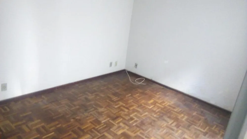 Casa, 3 quartos, 225 m² - Foto 2