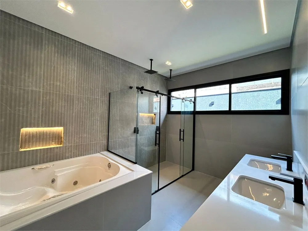 Loteamento e Condomínio, 1000 m² - Foto 1