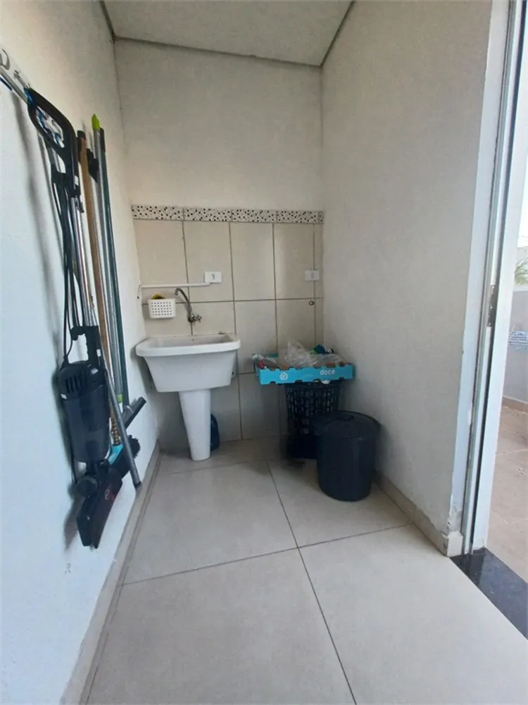 Casa, 4 quartos, 181 m² - Foto 2