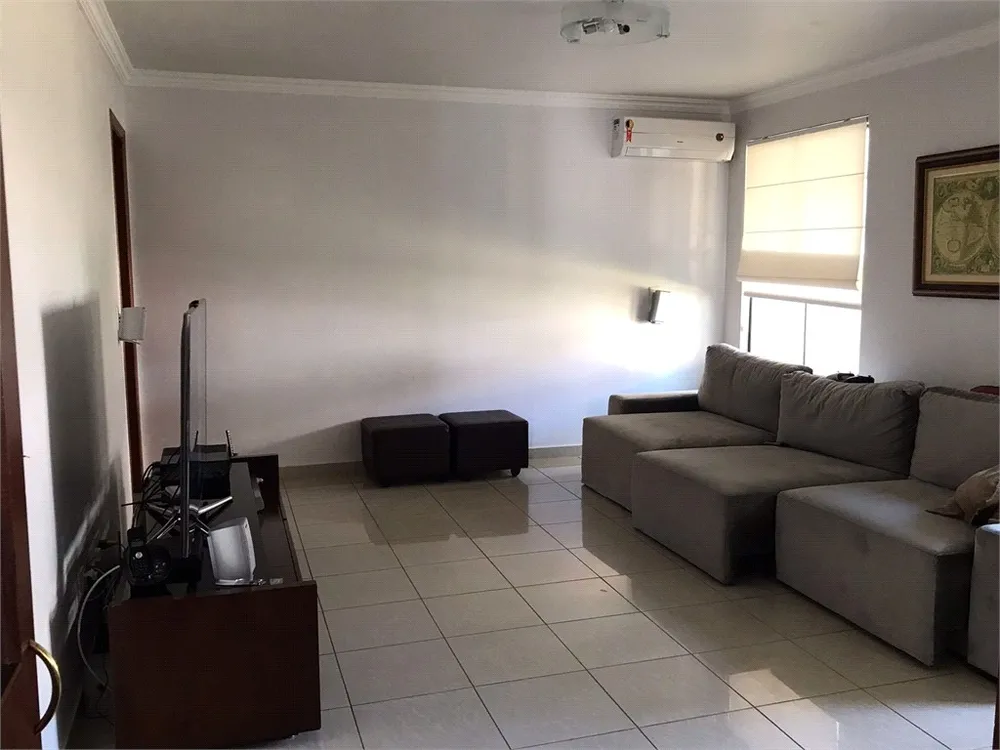 Casa, 4 quartos, 468 m² - Foto 1