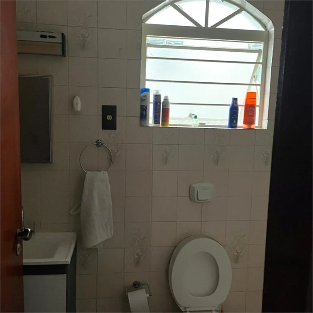 Casa, 3 quartos, 231 m² - Foto 1