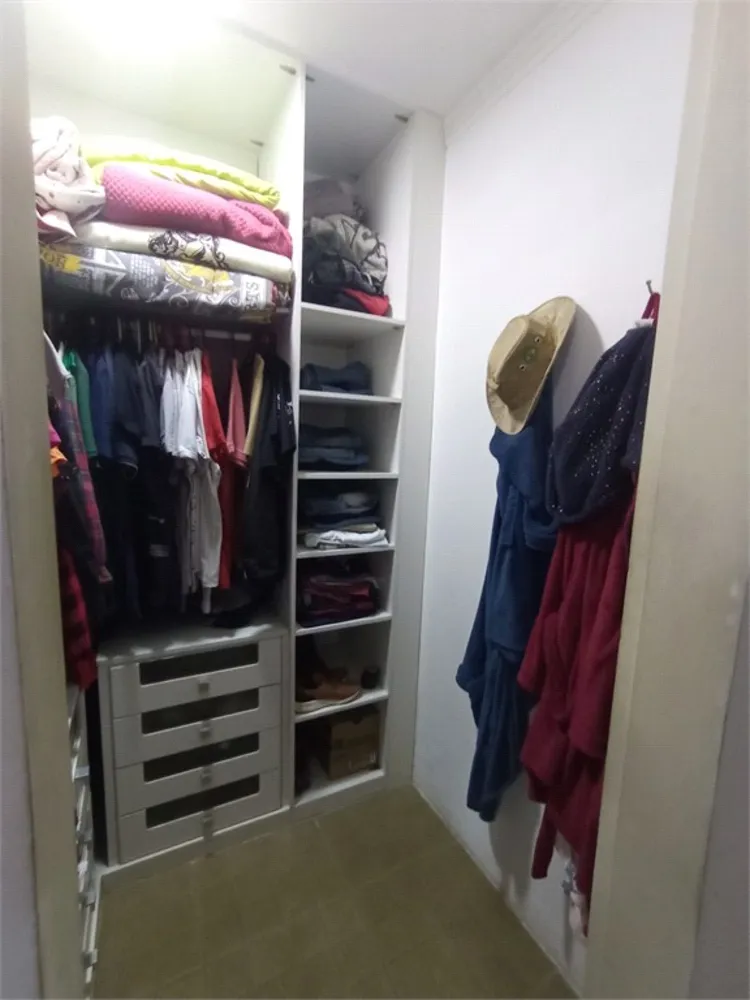 Casa, 3 quartos, 219 m² - Foto 8