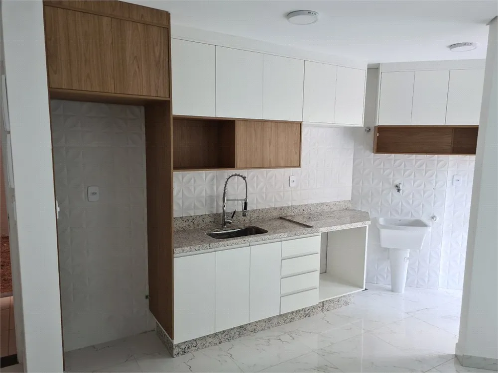 Apartamento, 2 quartos, 70 m² - Foto 2