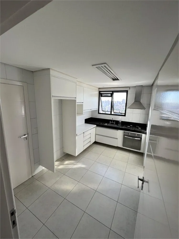 Apartamento, 3 quartos, 123 m² - Foto 2