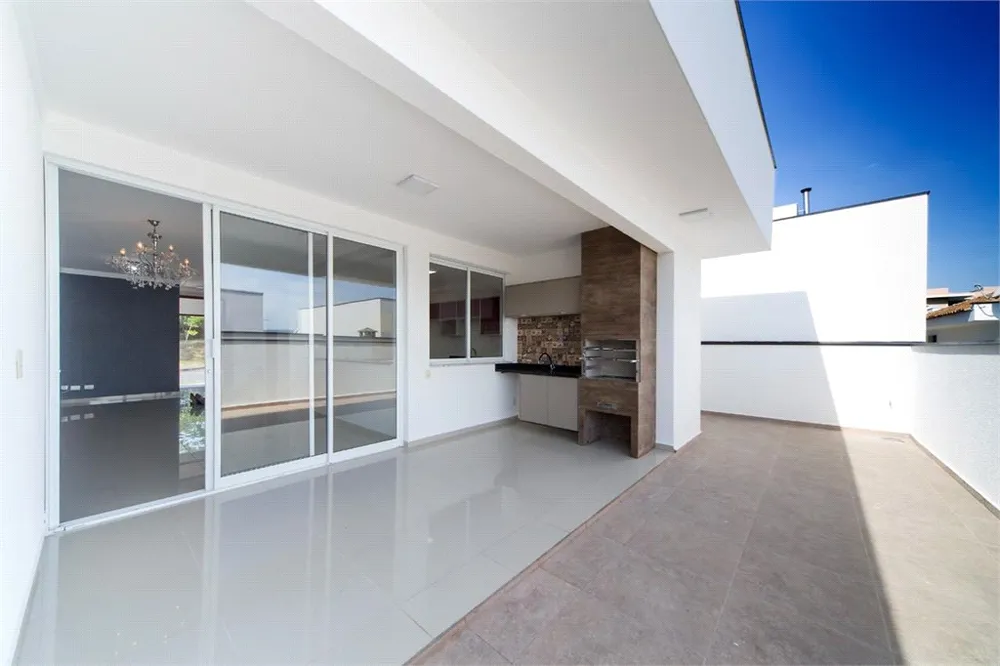 Casa, 4 quartos, 180 m² - Foto 1