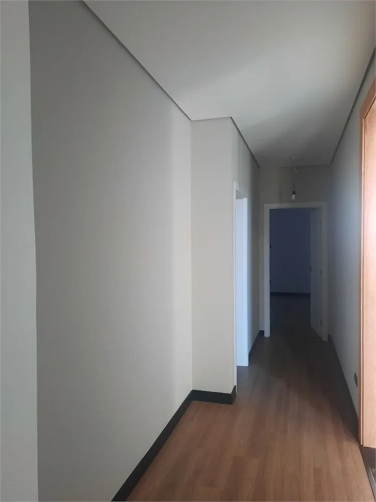 Casa, 3 quartos, 244 m² - Foto 3