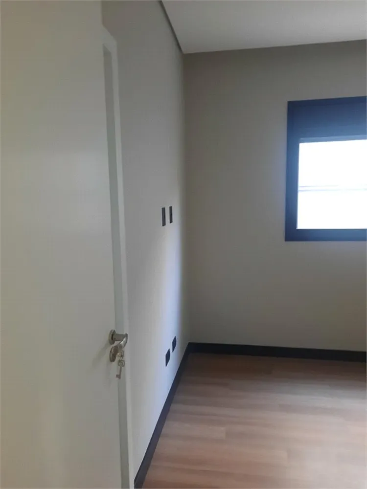 Casa, 3 quartos, 244 m² - Foto 4