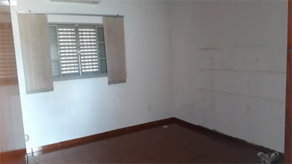 Casa, 4 quartos, 220 m² - Foto 2