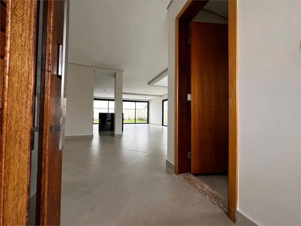 Casa, 3 quartos, 211 m² - Foto 4