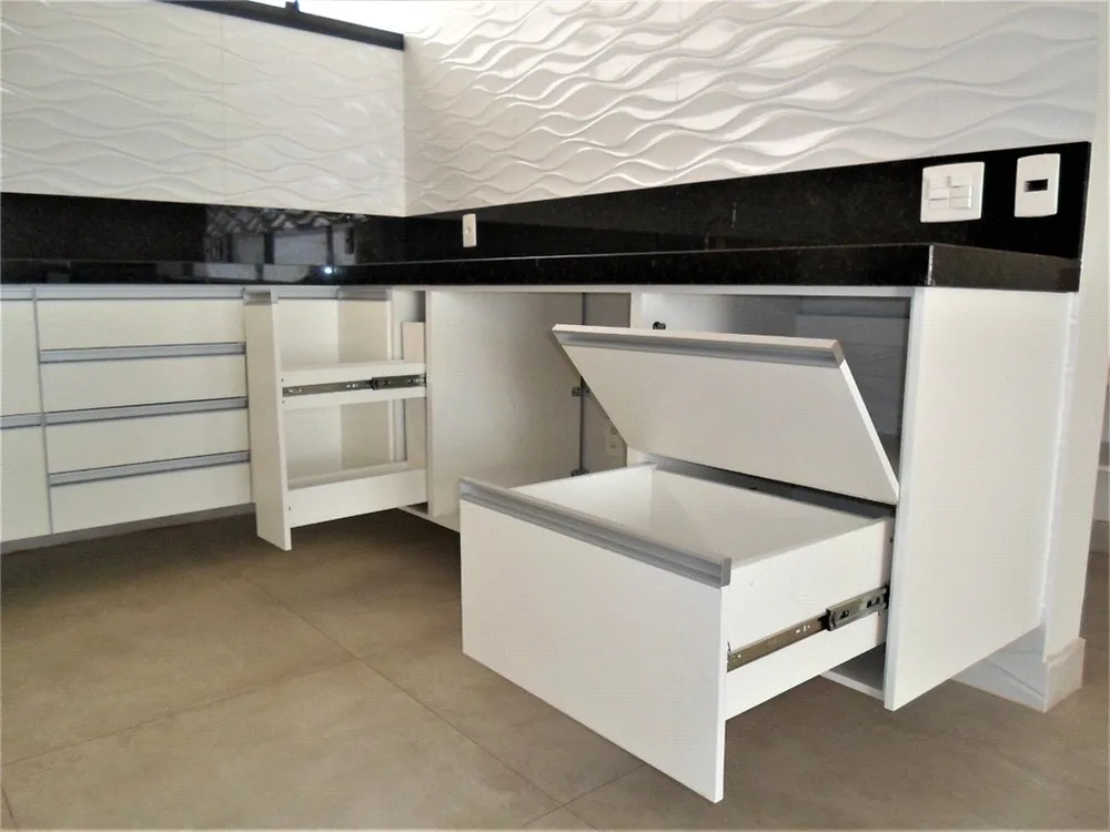 Casa, 3 quartos, 234 m² - Foto 2