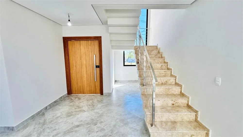 Casa, 4 quartos, 225 m² - Foto 3