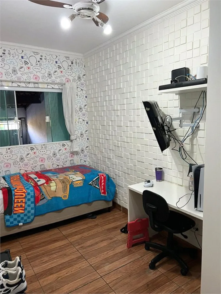 Casa, 3 quartos, 107 m² - Foto 1