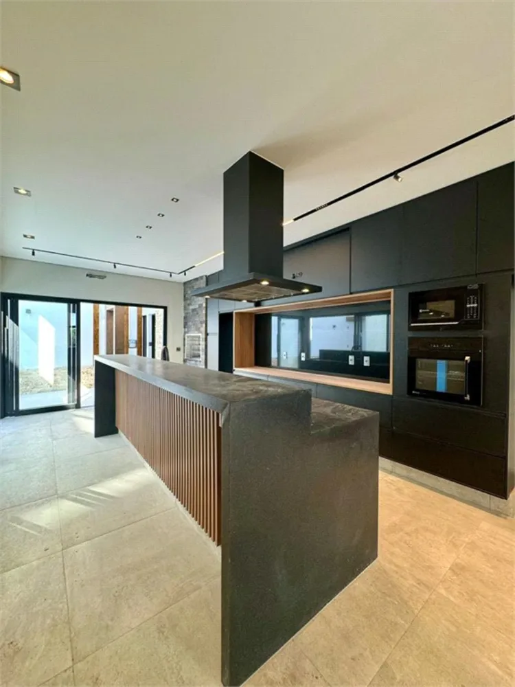 Casa, 3 quartos, 274 m² - Foto 7