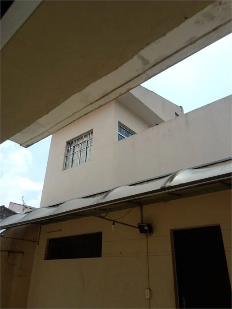 Casa, 3 quartos, 217 m² - Foto 1