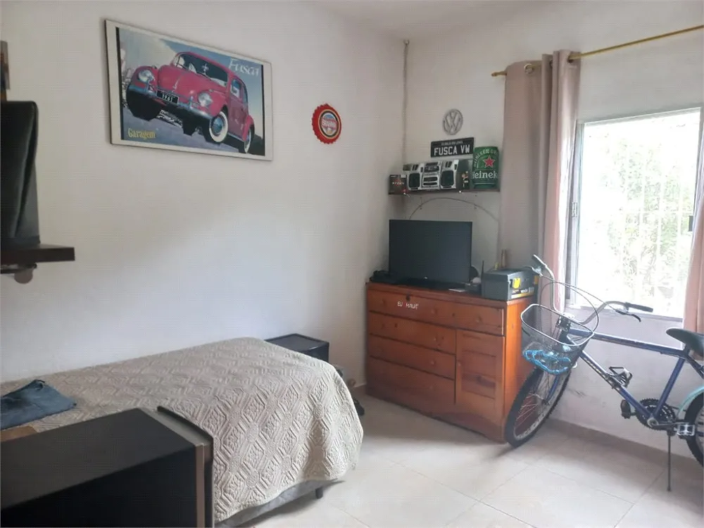 Casa, 3 quartos, 236 m² - Foto 1