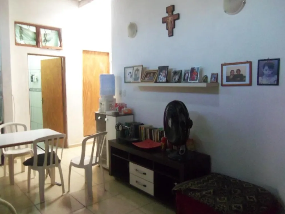 Casa, 3 quartos, 240 m² - Foto 6