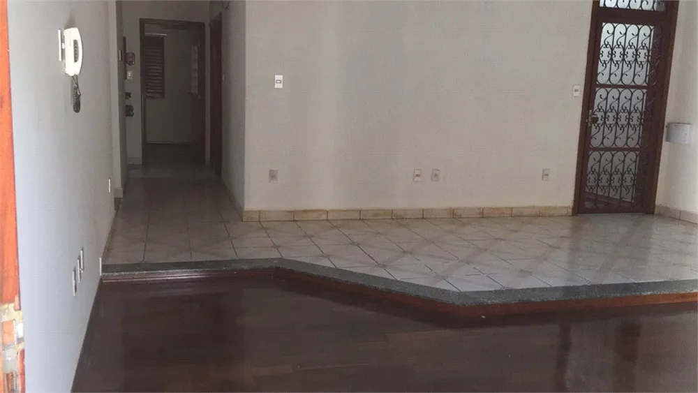 Casa, 6 quartos, 335 m² - Foto 4