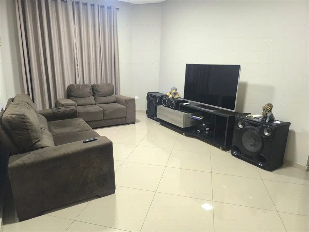 Casa, 3 quartos, 180 m² - Foto 3