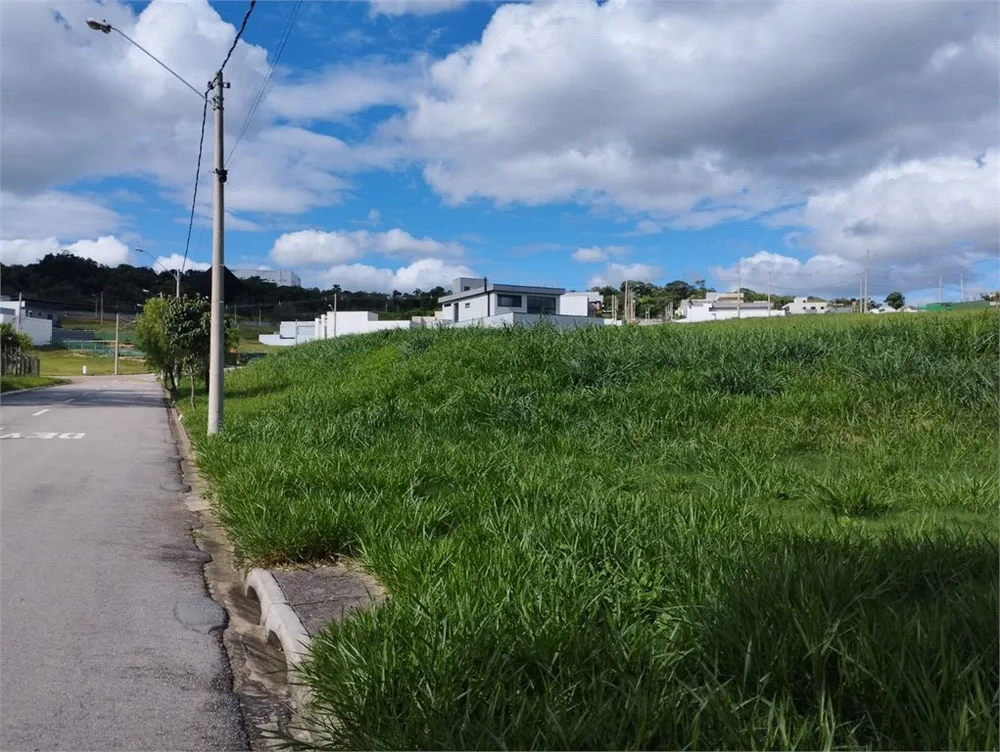 Loteamento e Condomínio, 360 m² - Foto 1