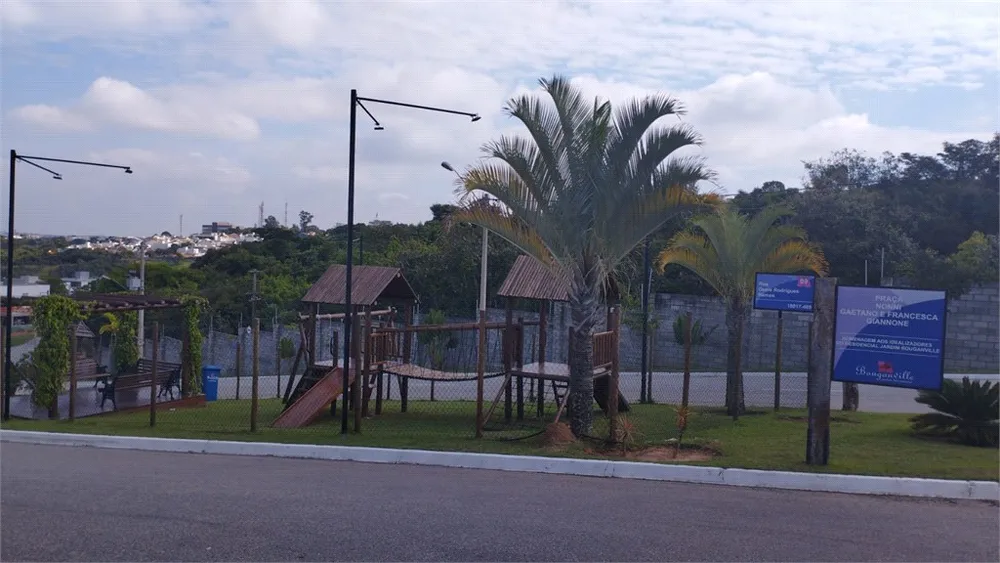 Loteamento e Condomínio, 360 m² - Foto 2