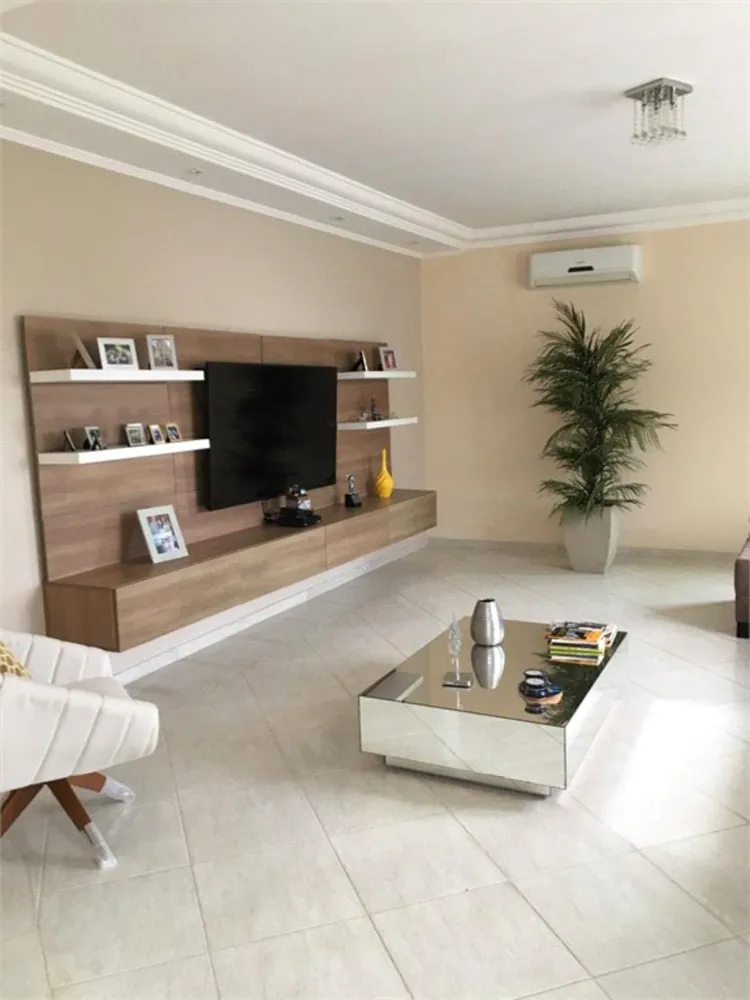 Casa, 3 quartos, 300 m² - Foto 2