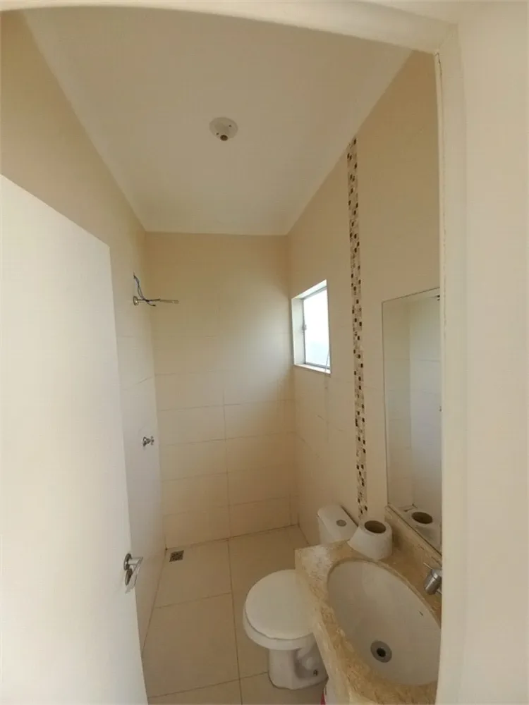 Casa, 3 quartos, 244 m² - Foto 2