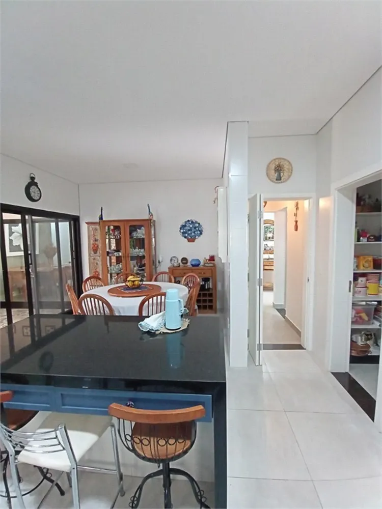 Casa, 4 quartos, 350 m² - Foto 1