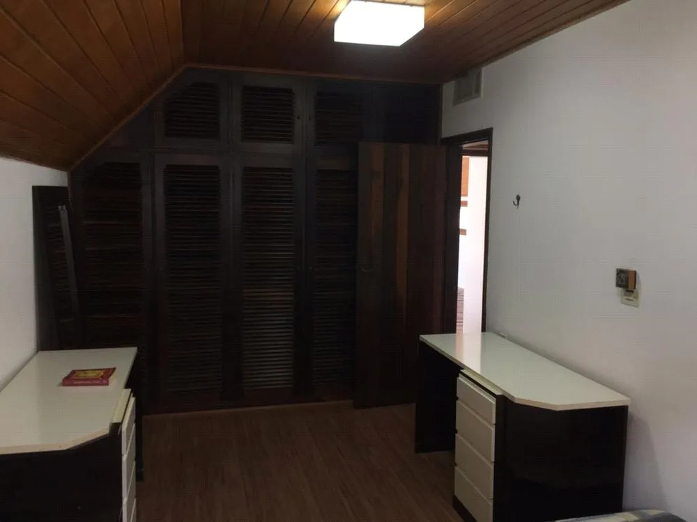 Casa, 3 quartos, 300 m² - Foto 2