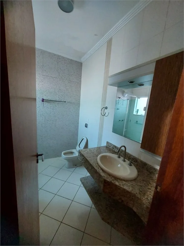 Casa, 3 quartos, 220 m² - Foto 8