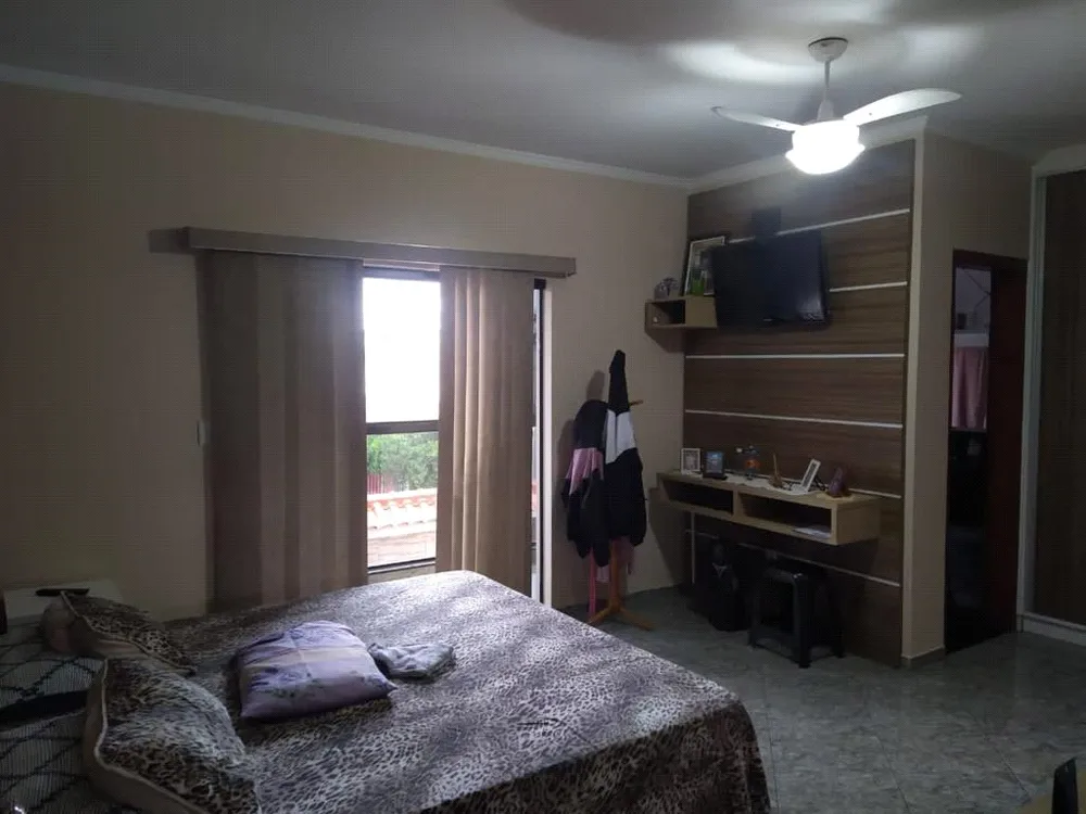 Casa, 3 quartos, 202 m² - Foto 4
