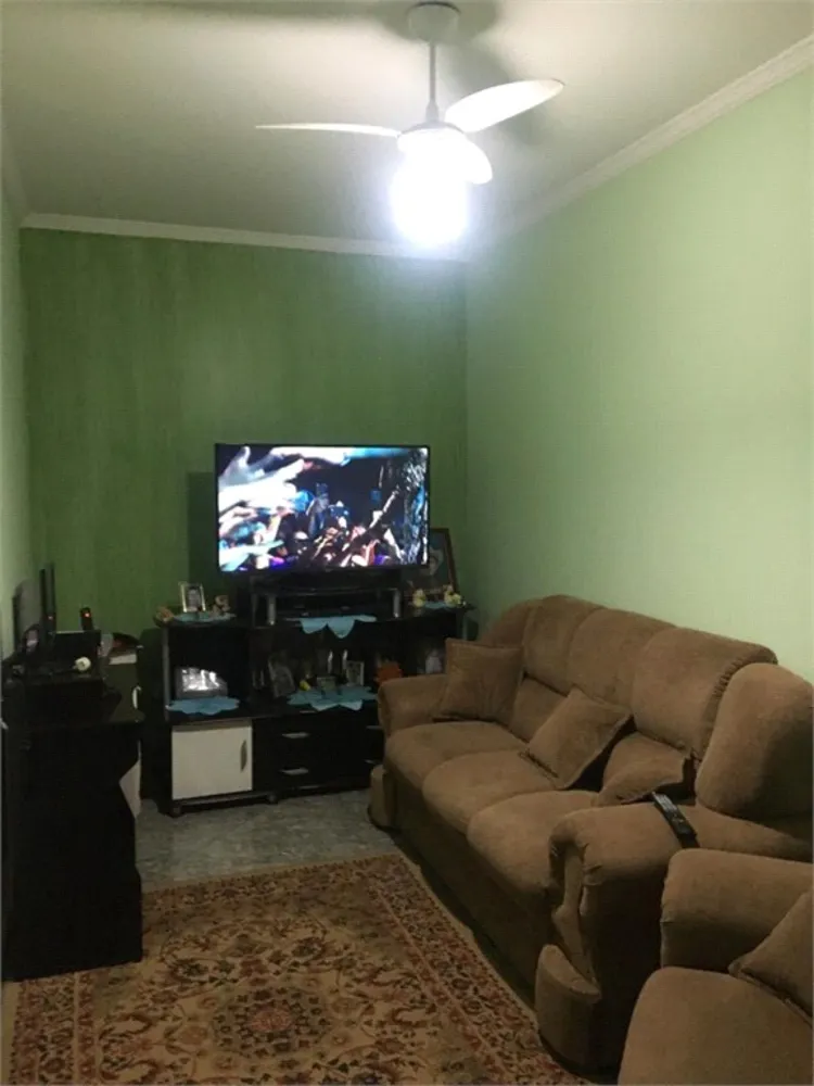 Casa, 3 quartos, 202 m² - Foto 1