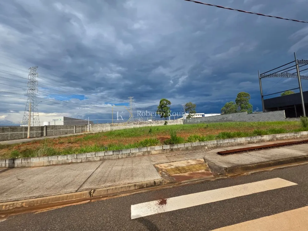 Loteamento e Condomínio, 1684 m² - Foto 1