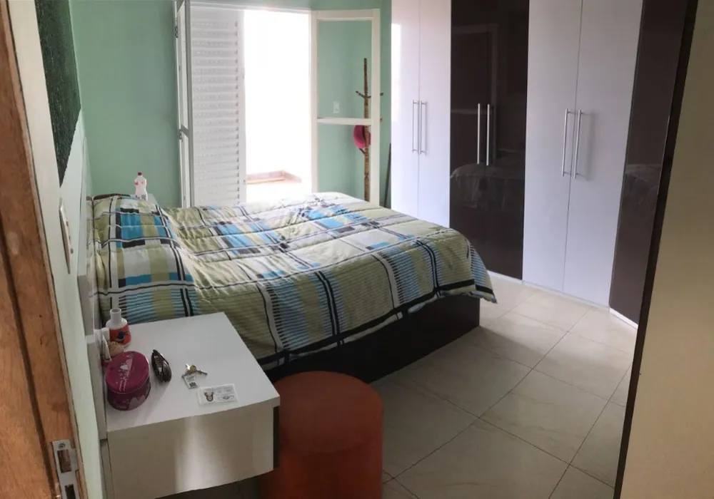 Casa, 3 quartos, 212 m² - Foto 3