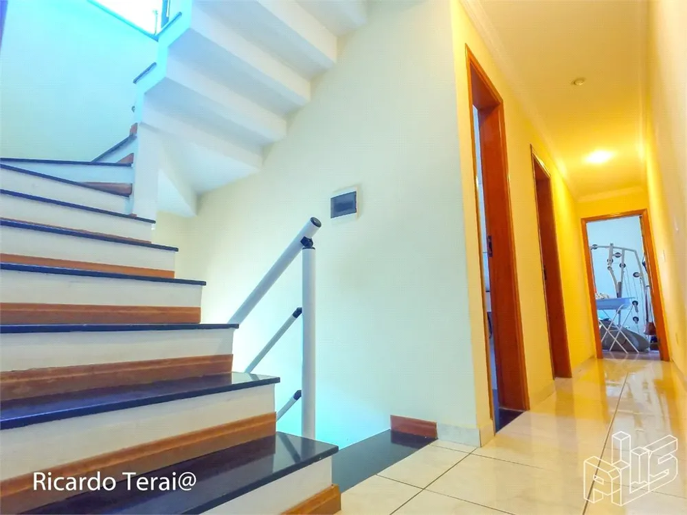 Casa, 3 quartos, 244 m² - Foto 2