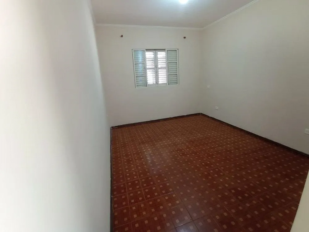 Casa, 3 quartos, 300 m² - Foto 1
