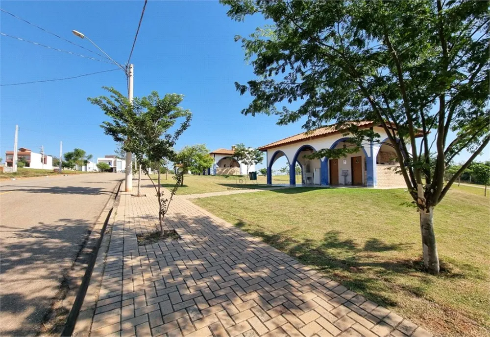 Loteamento e Condomínio, 304 m² - Foto 2