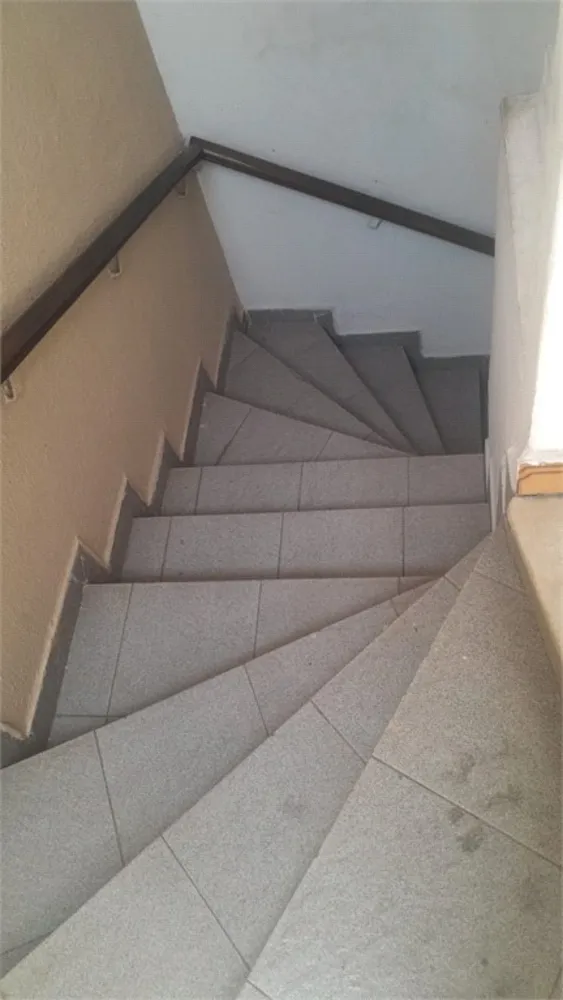 Casa, 4 quartos, 220 m² - Foto 2