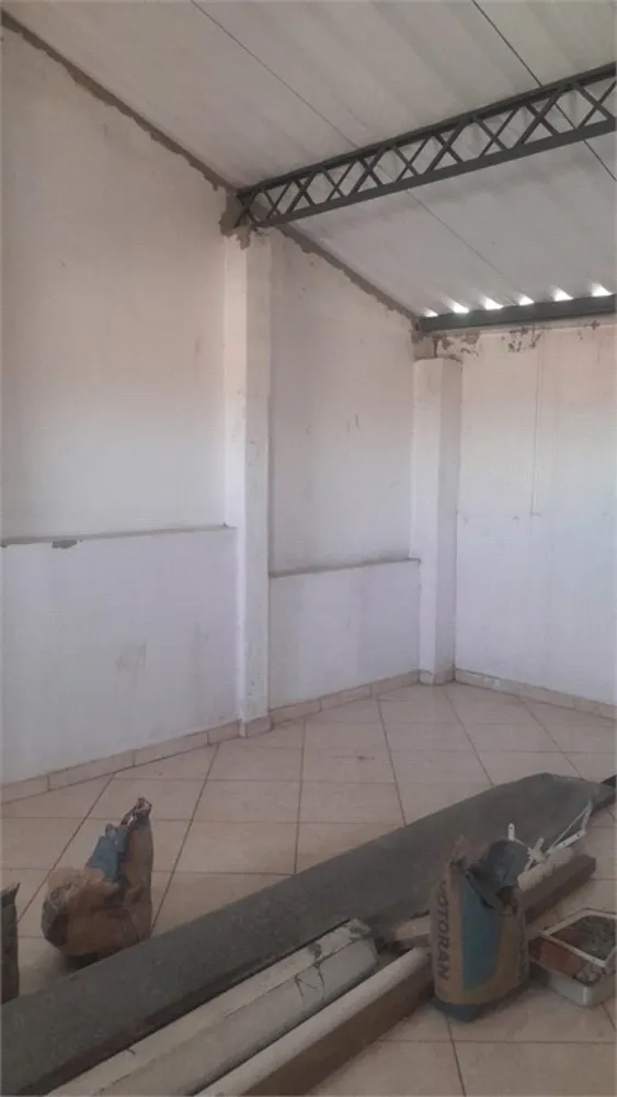 Casa, 4 quartos, 220 m² - Foto 4