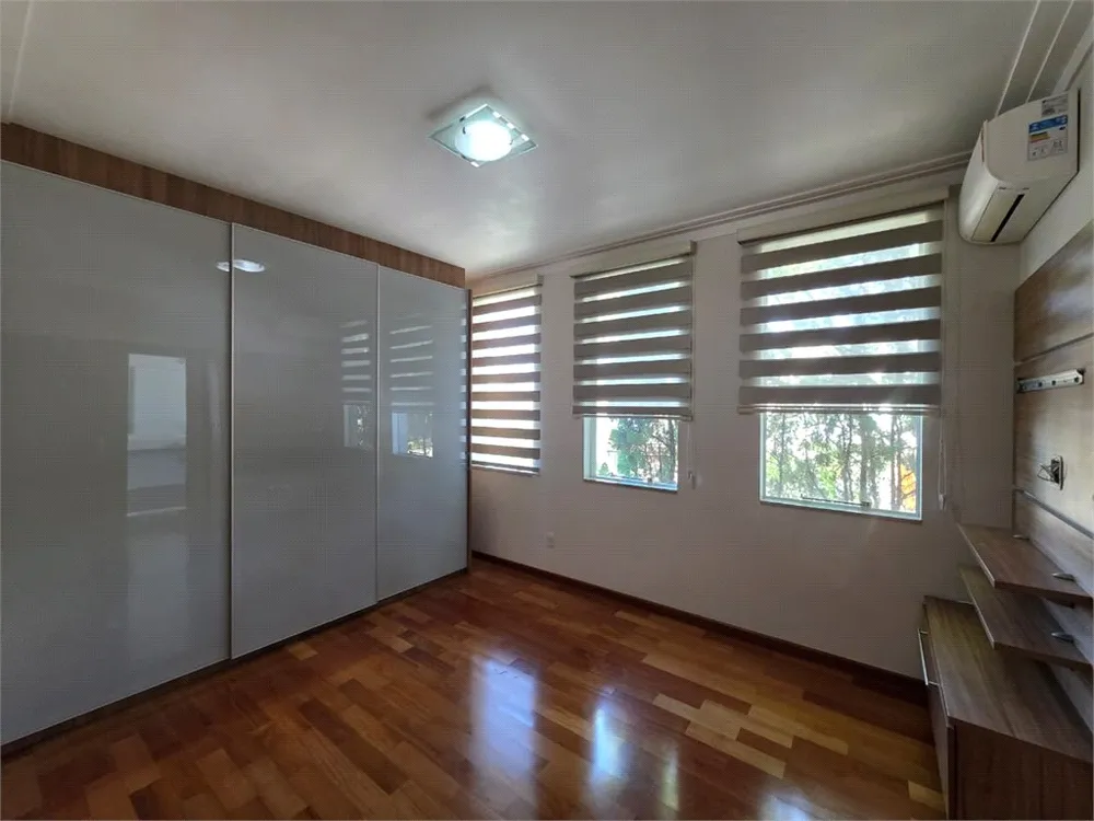Casa, 3 quartos, 270 m² - Foto 8