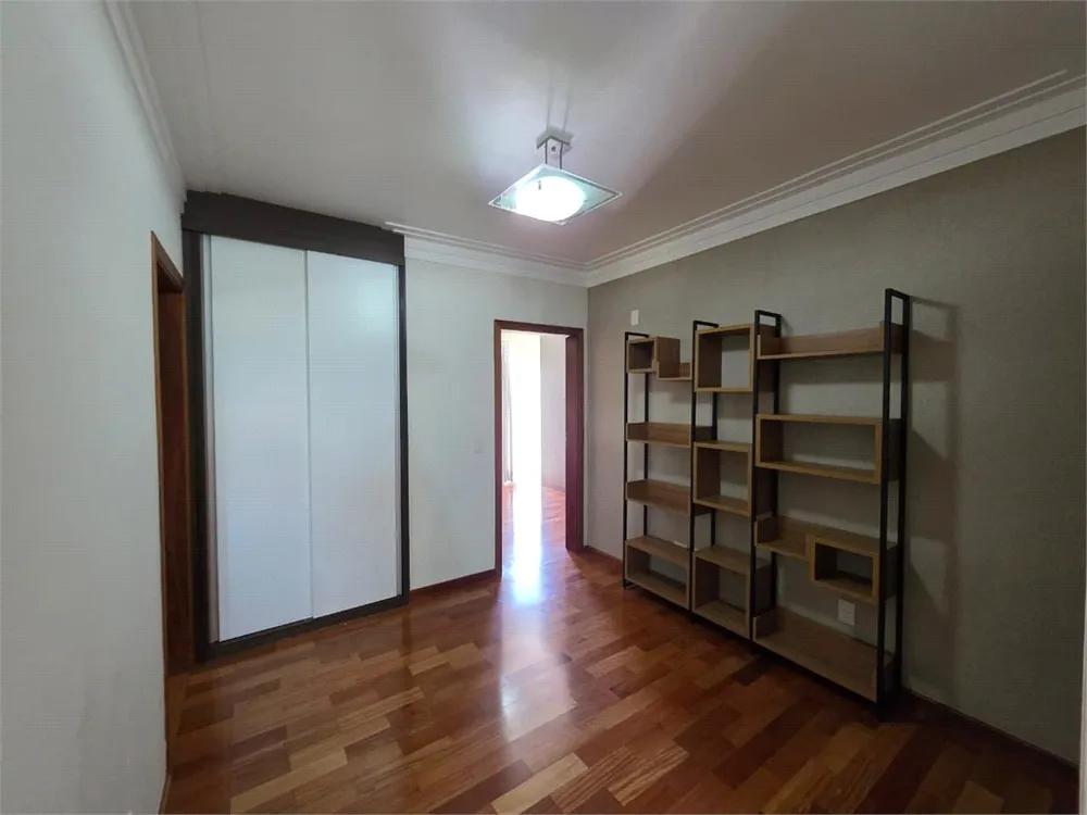 Casa, 3 quartos, 270 m² - Foto 3