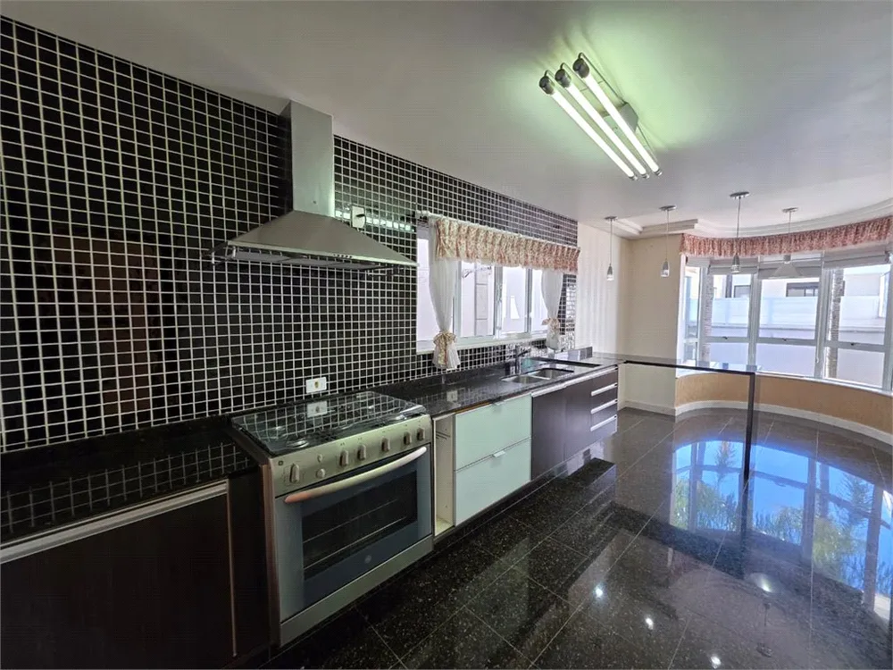 Casa, 3 quartos, 270 m² - Foto 7