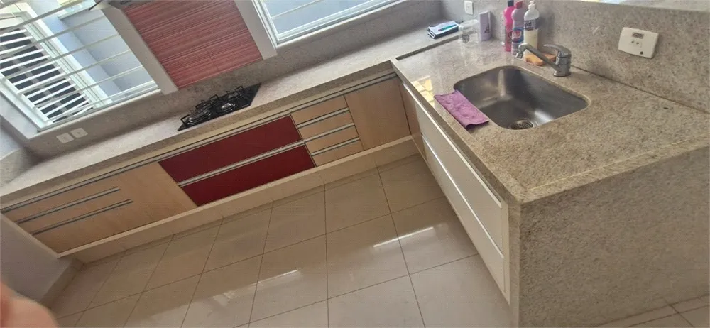 Casa, 3 quartos, 234 m² - Foto 8