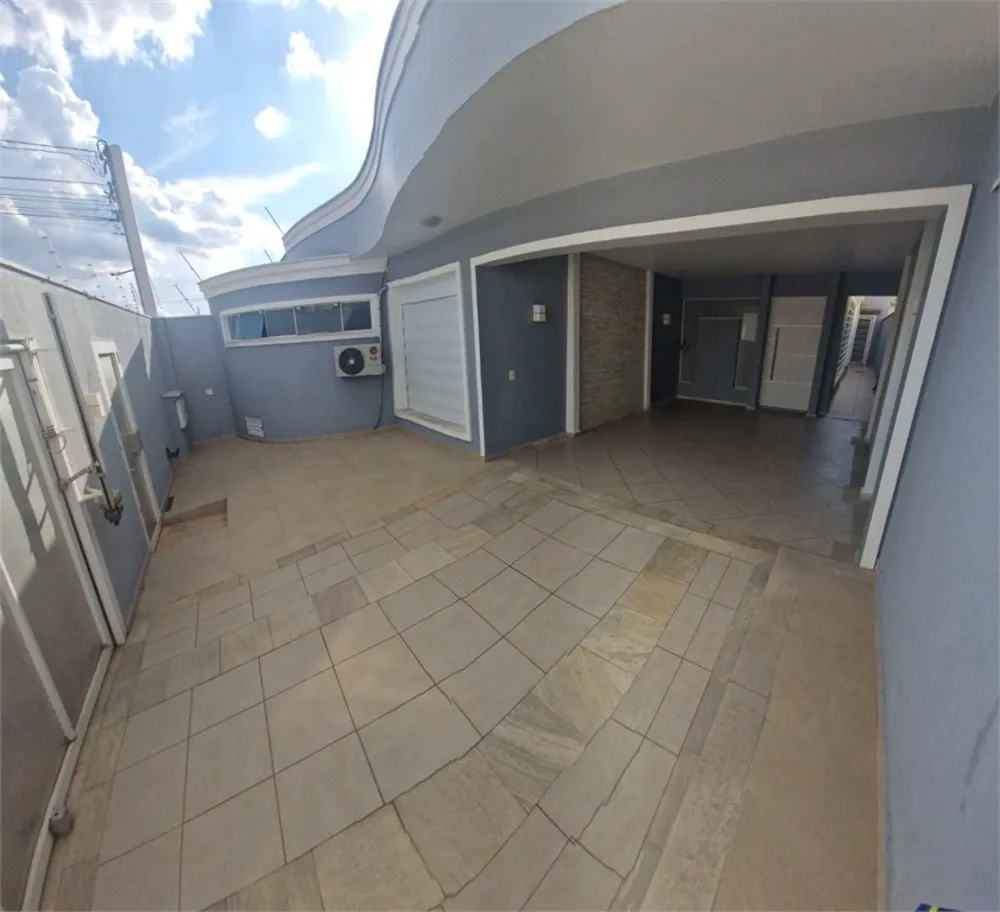 Casa, 3 quartos, 234 m² - Foto 1