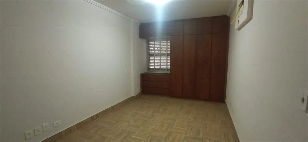 Apartamento, 3 quartos, 147 m² - Foto 1